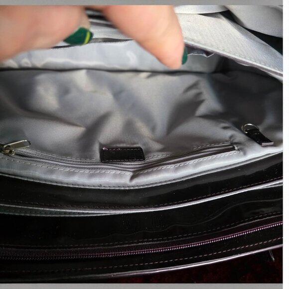 BEIJO "OVER ACHIEVER" Padded Laptop Carry Bag in Burgundy - Picture 10 of 14